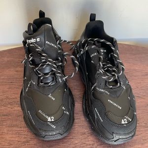 Triple S Sneaker Allover Logo- Black size 42